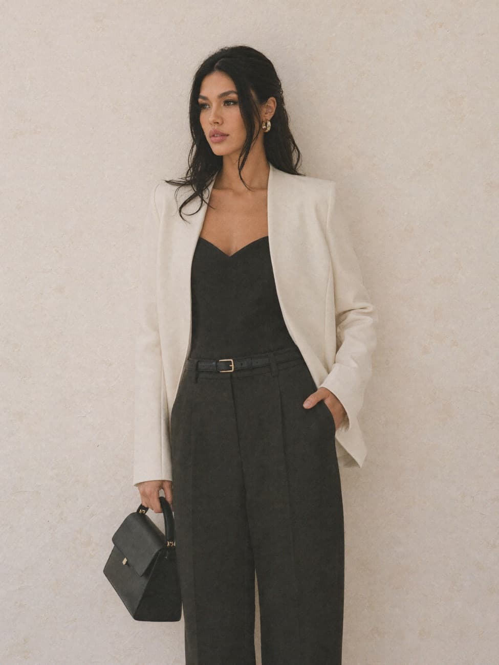 Assembled looks,